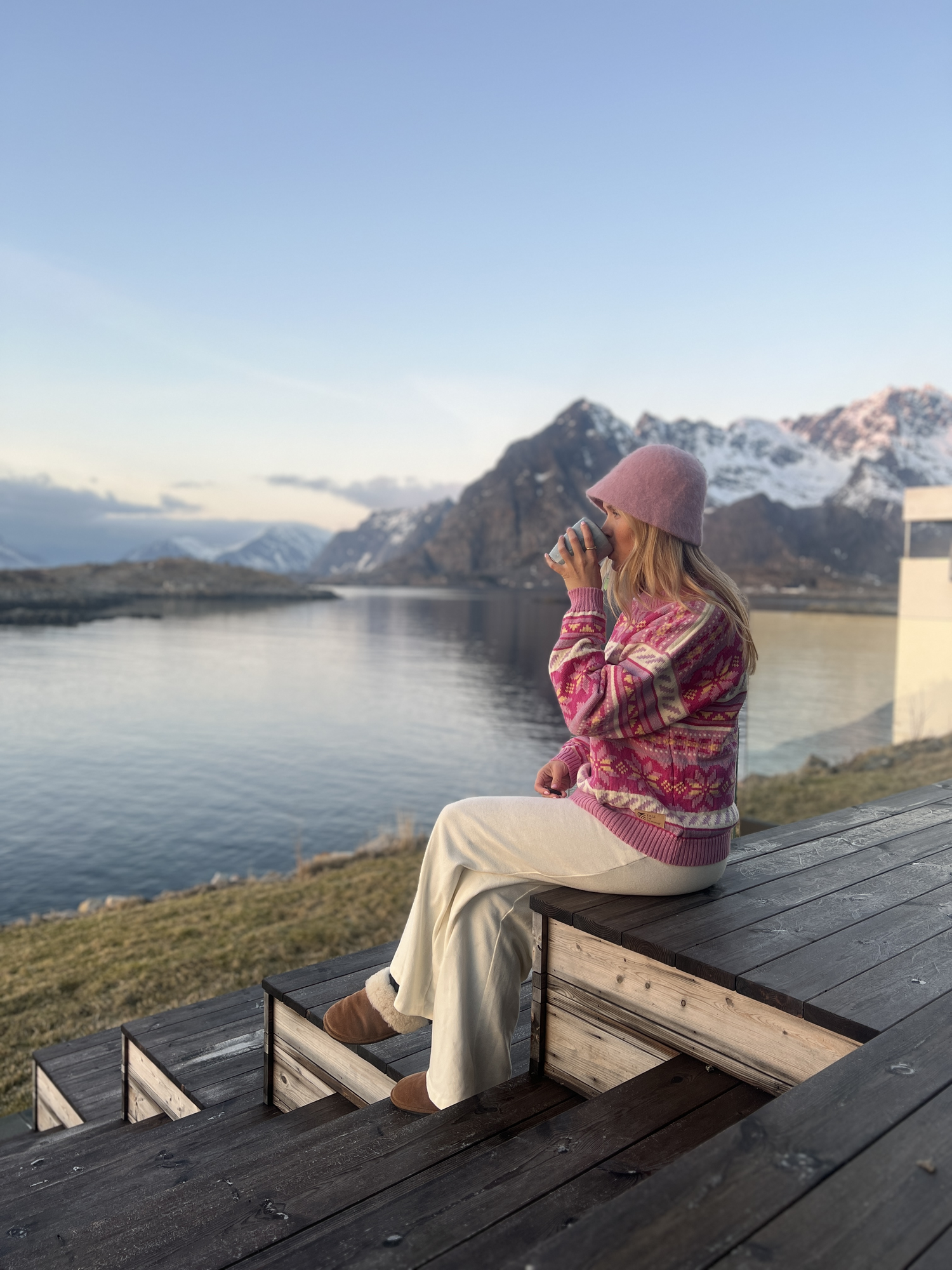 Ingrid sweater in Lofoton worn by Ingrid Hennig