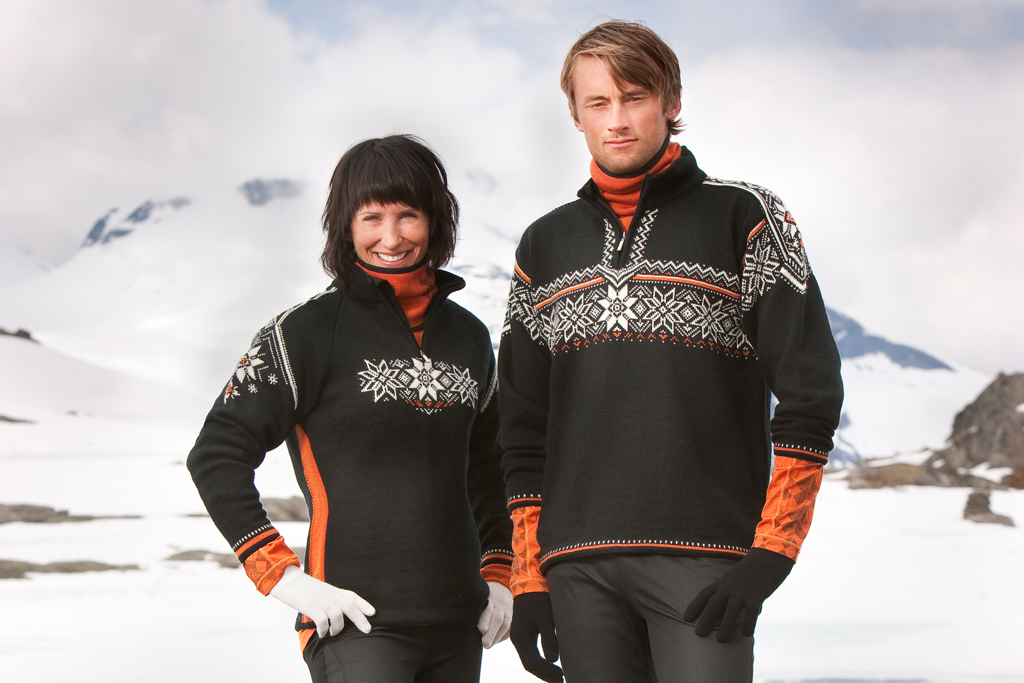 Ski-VM Oslo 2011På bildet: Marit Bjørgen og Petter Northug i den offisielle VM-genseren.